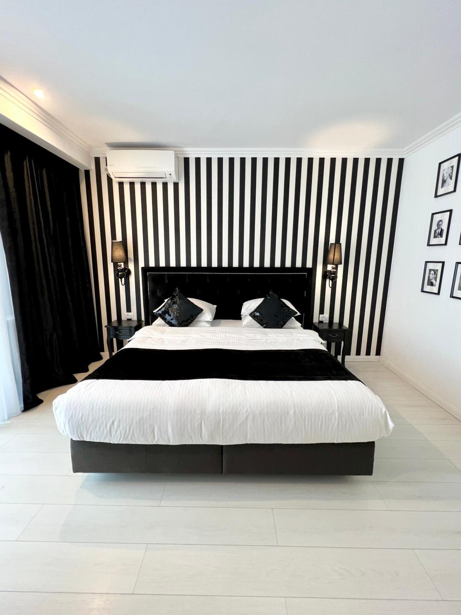 Hotel Krystal Boutique Mansion Hunedoara Exterior foto